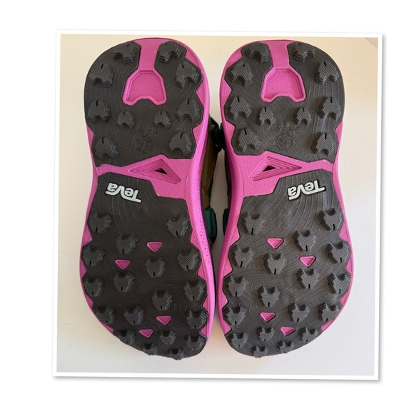 Teva Aventrail Trail Running Sandals - Picture 8 of 15